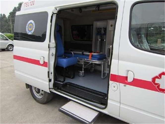 建始救护车出租服务案例7